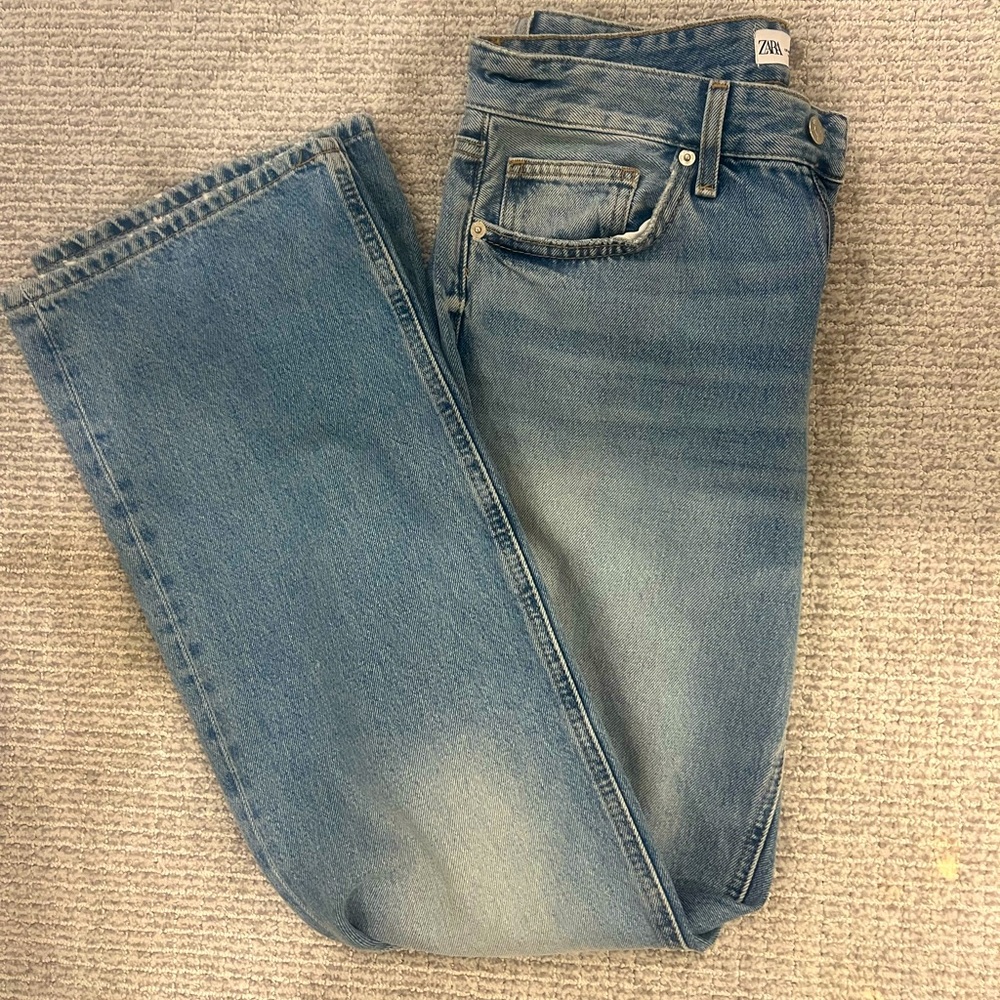 Zara wide leg baggy jeans (size 8)